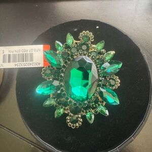 Emerald Green Gemstone Brooch